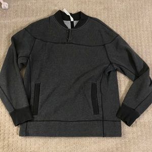 Lululemon men’s sweatshirt